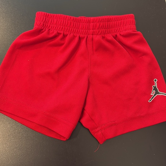 Jordan Kids' Black and Red Tank Top Set - Picture 2 of 5